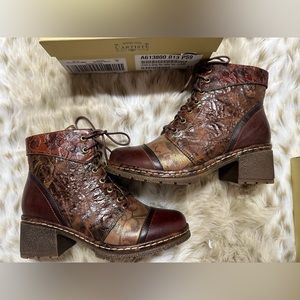 L'Artiste by Spring Step Leather Lace-Up Boots - Fallinluv size 38 NWT